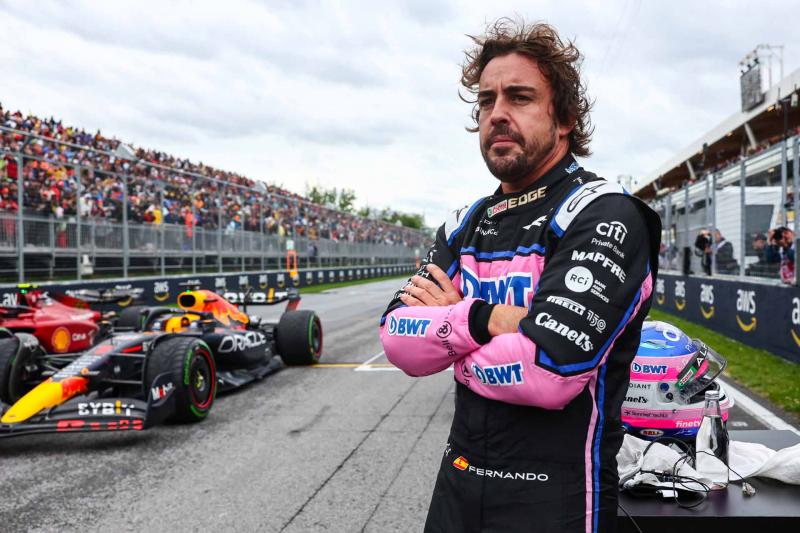 A Renault vezetője nyíltan bevallotta, hogy téves döntés volt elengedni Alonsót. Az F1VILÁG.HU tudósítása szerint a csapat feje úgy véli, hogy a spanyol pilóta távozása nemcsak a csapat számára, hanem a Forma-1-es világ számára is nagy veszteséget jelente