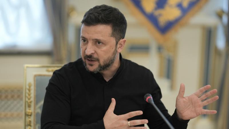 Zelenszkij figyelmeztetésében hangsúlyozza, hogy Oroszország tisztességtelen taktikákat alkalmaz a fogolycserék során.