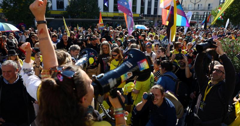 Pécs Pride: idén nem csupán a demonstrálókat, hanem az ellentüntetőket is külföldi támogatás érte.