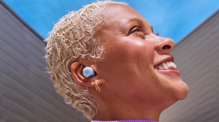 **Google Pixel Buds 2a Teszt – A Fülhallgató, Amely Megállítja a Zajokat**

A Google Pixel Buds 2a fülhallgatója nem csupán egy újabb vezeték nélküli audio eszköz a piacon, hanem egy igazi élmény, amely a zenehallgatást és a telefonálást egy új szintre em