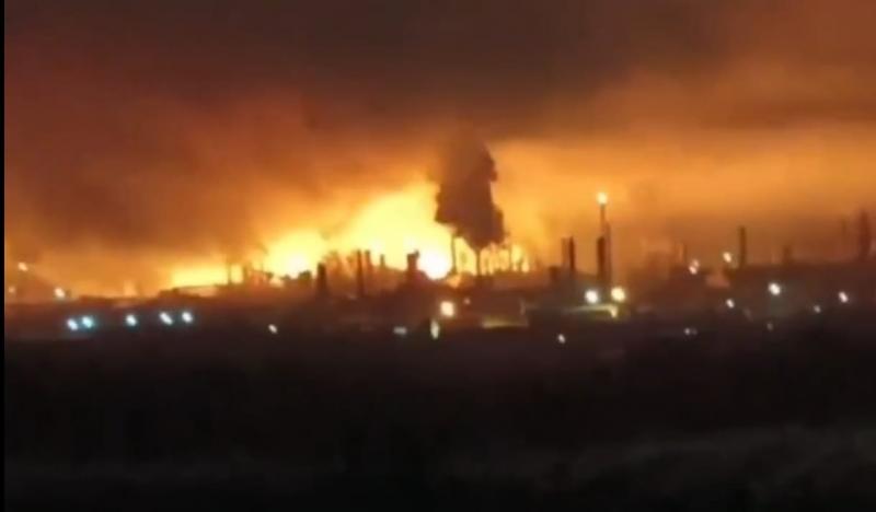 Ukrán drónok támadták meg az oroszok egyik legjelentősebb fekete-tengeri olajterminálját.