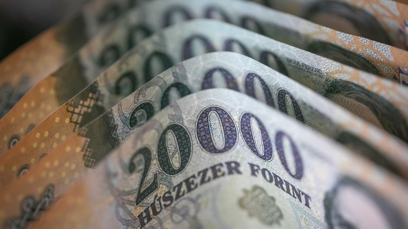 A forint új magasságokba emelkedik az Orbán-Trump találkozót követően, ezzel új rekordokat állítva fel.